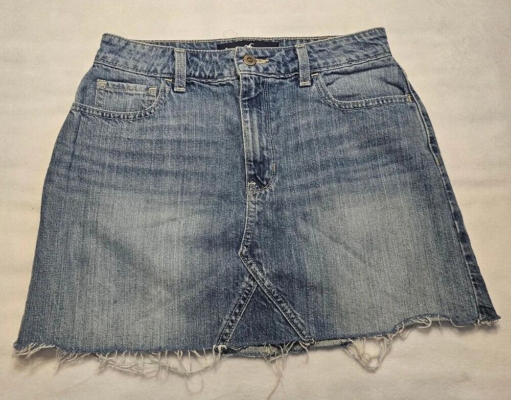 Hollister Denim Mini Skirt Womens Sz 7 Waist 28 Frayed Hem High Rise